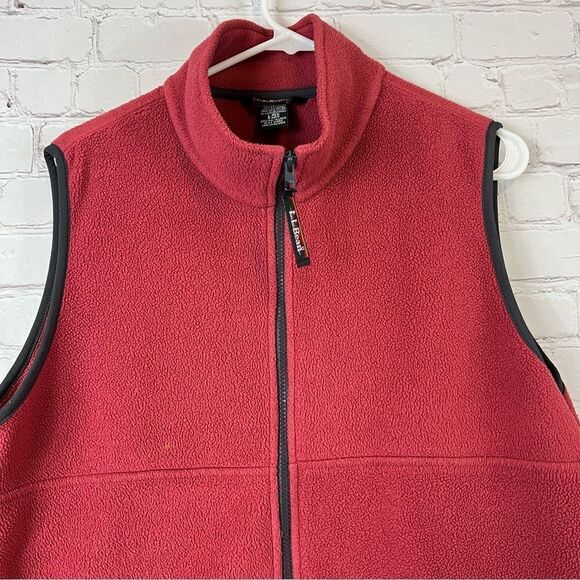 L.L. Bean Womens Fleece Vest Pink Zip Front Sleeveless size large - Picture 2 of 8